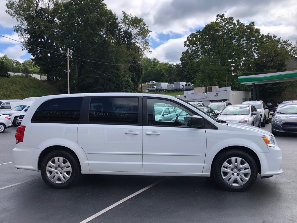 2016 Dodge Grand Caravan Image 6