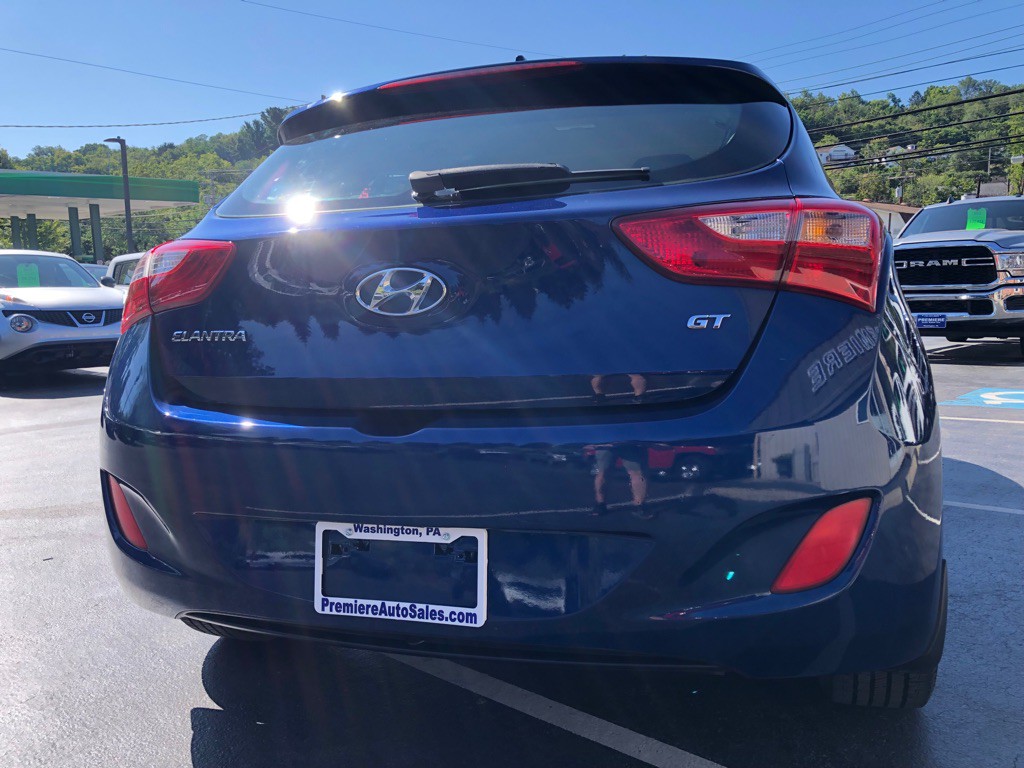 2013 Hyundai Elantra Image 4