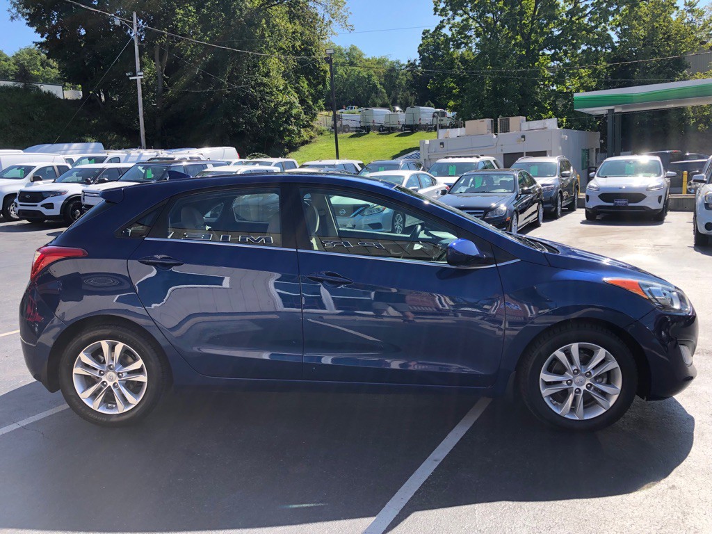 2013 Hyundai Elantra Image 5