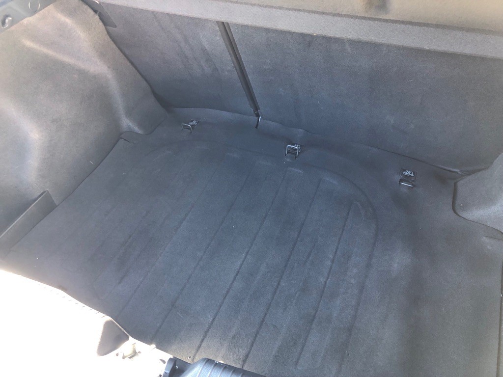 2013 Hyundai Elantra Image 18