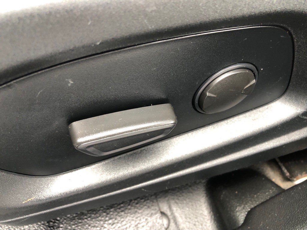 2020 Ford Explorer Image 19
