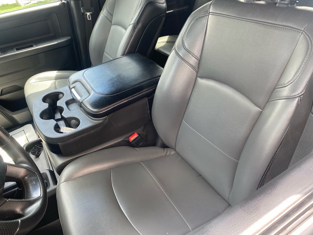 2023 RAM 2500 Image 3