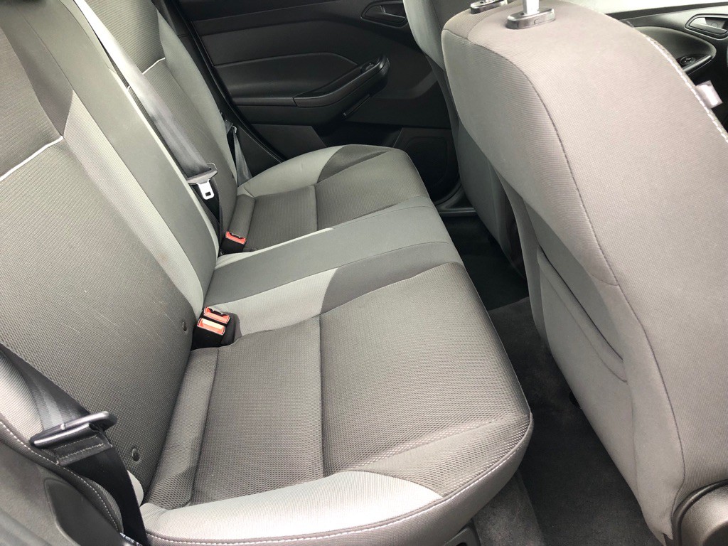 2012 Ford Focus Image 22