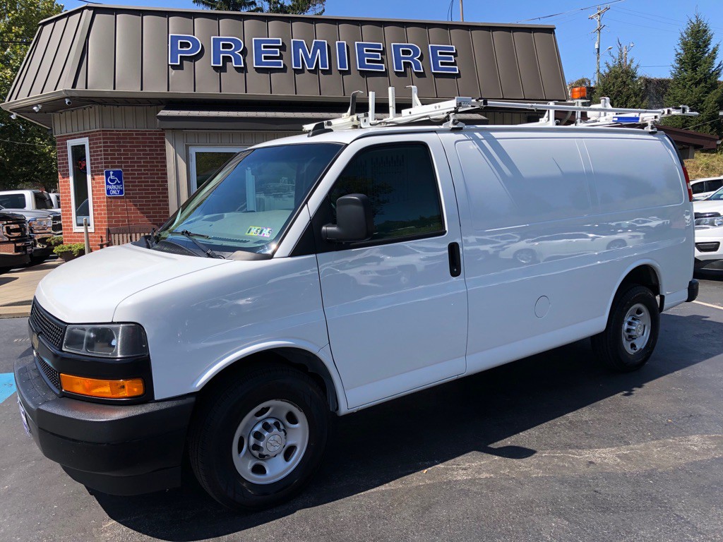 2018 Chevrolet Express Image 9