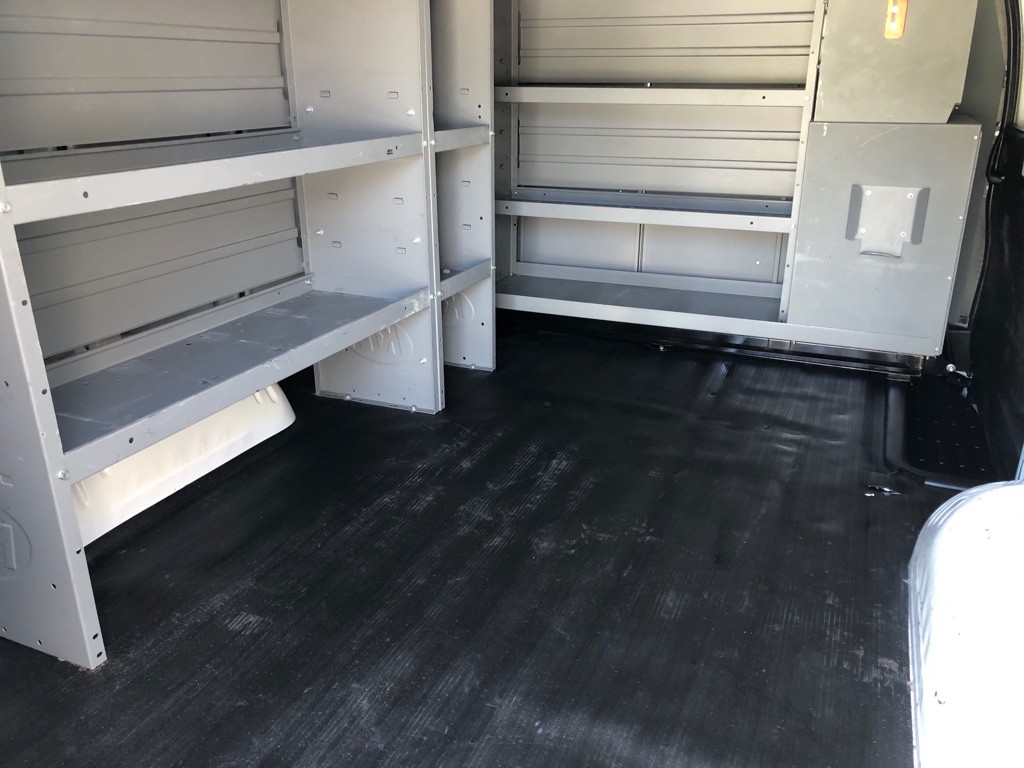 2018 Chevrolet Express Image 19