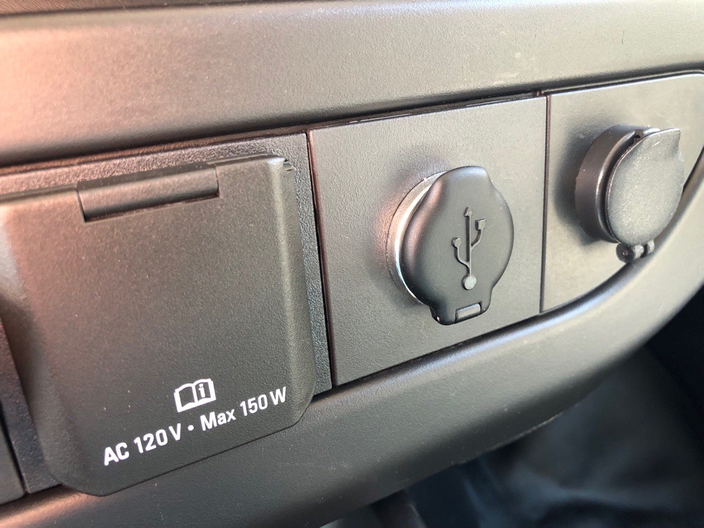 2018 Chevrolet Express Image 28