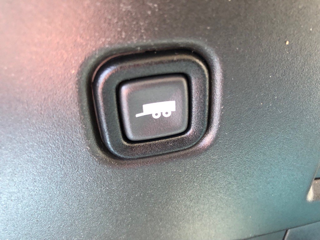 2018 Chevrolet Express Image 30