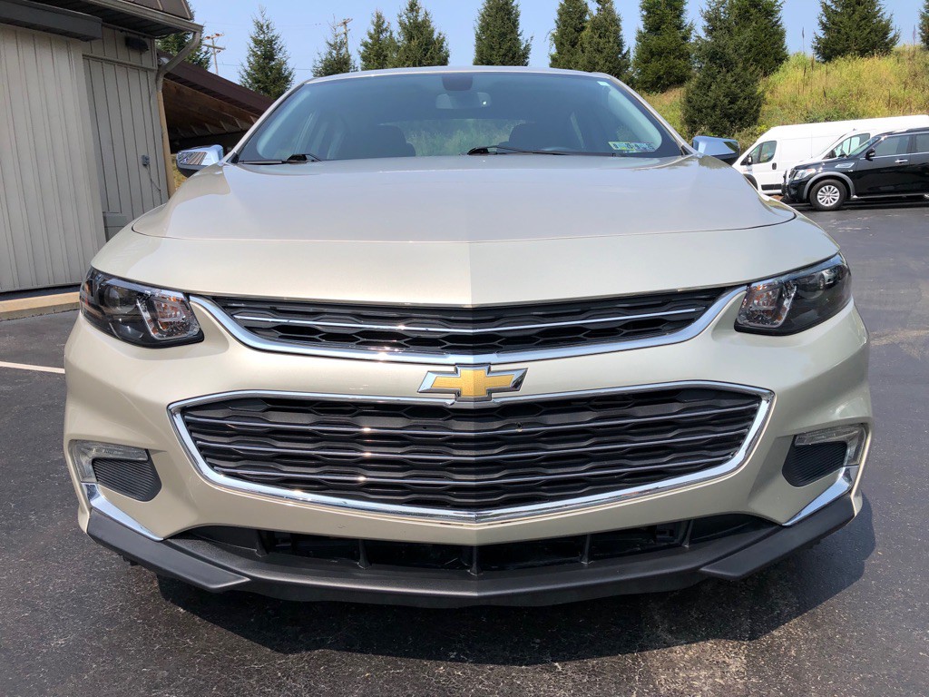 2016 Chevrolet Malibu Image 8