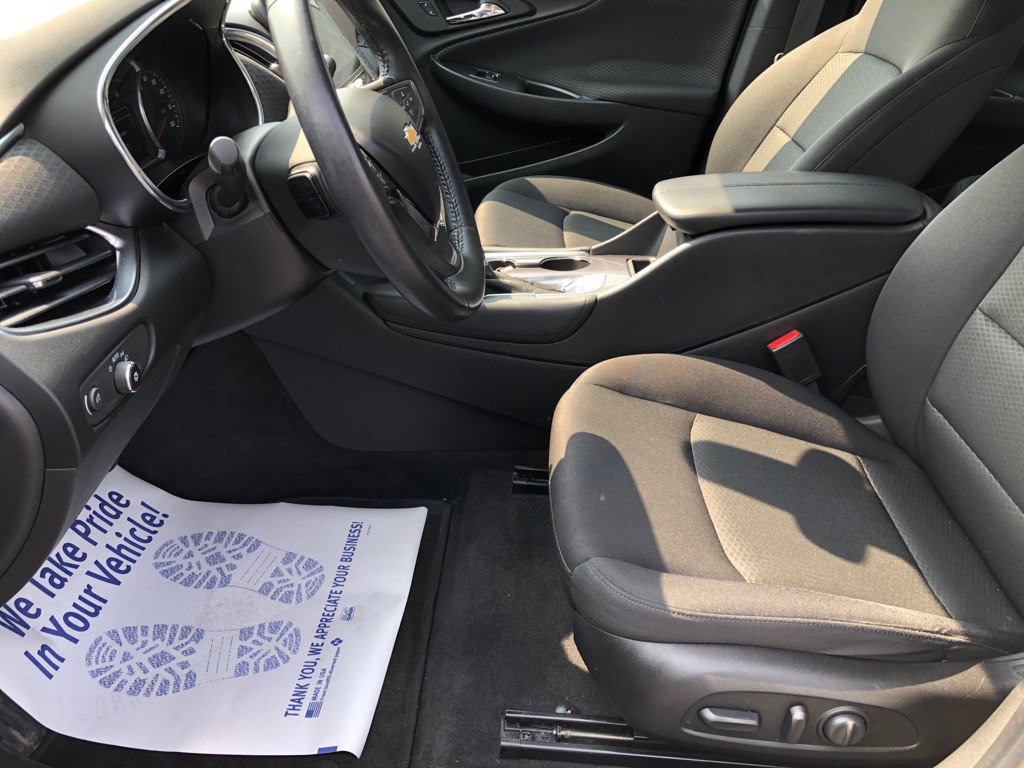2016 Chevrolet Malibu Image 18