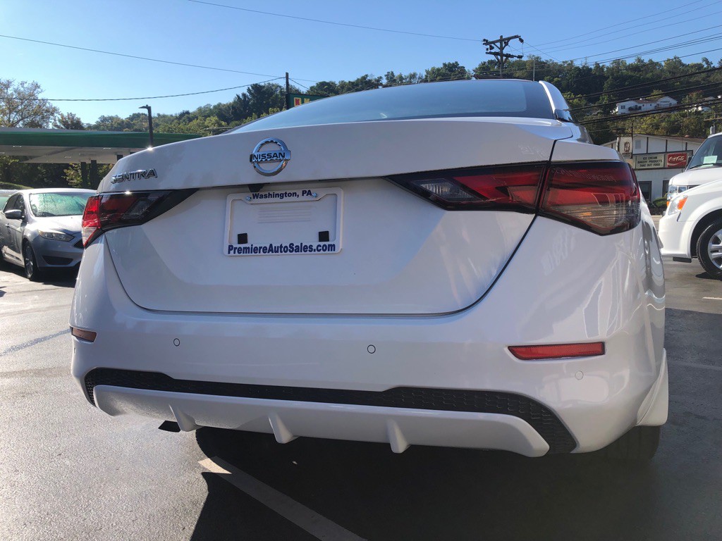 2021 Nissan Sentra Image 4