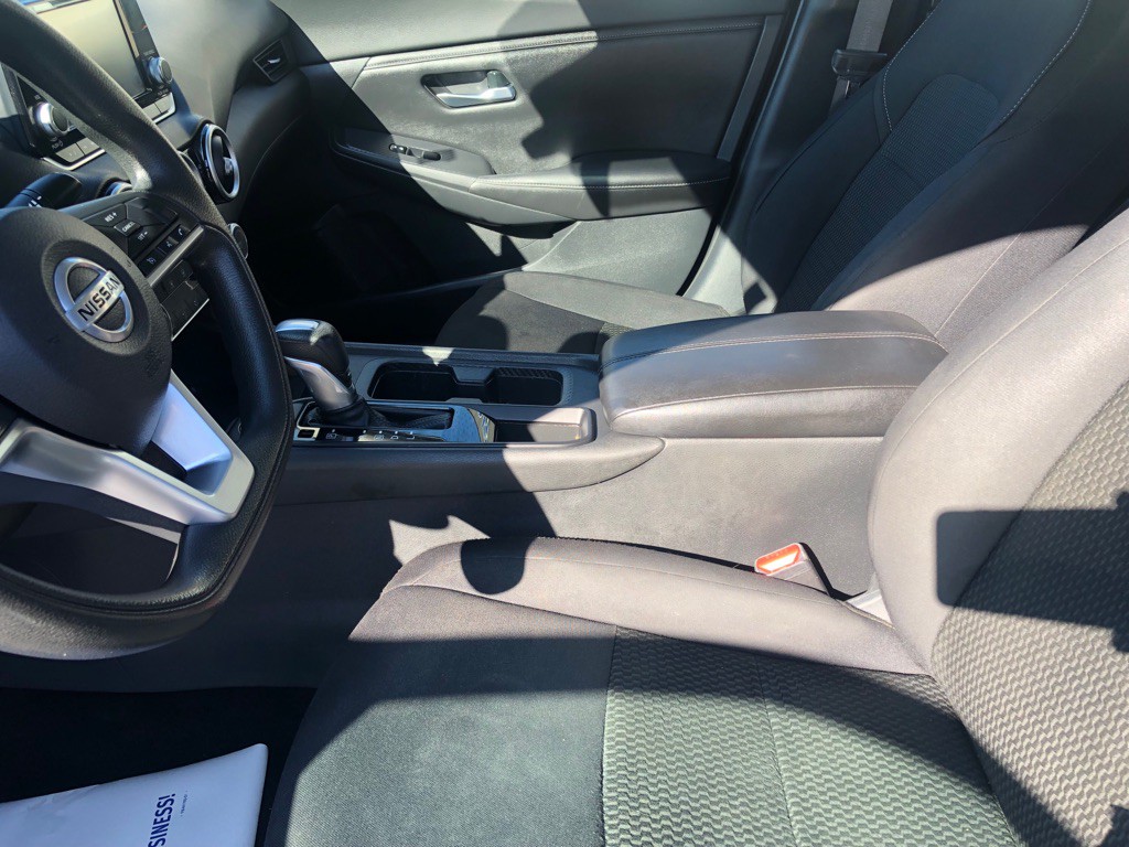 2021 Nissan Sentra Image 17