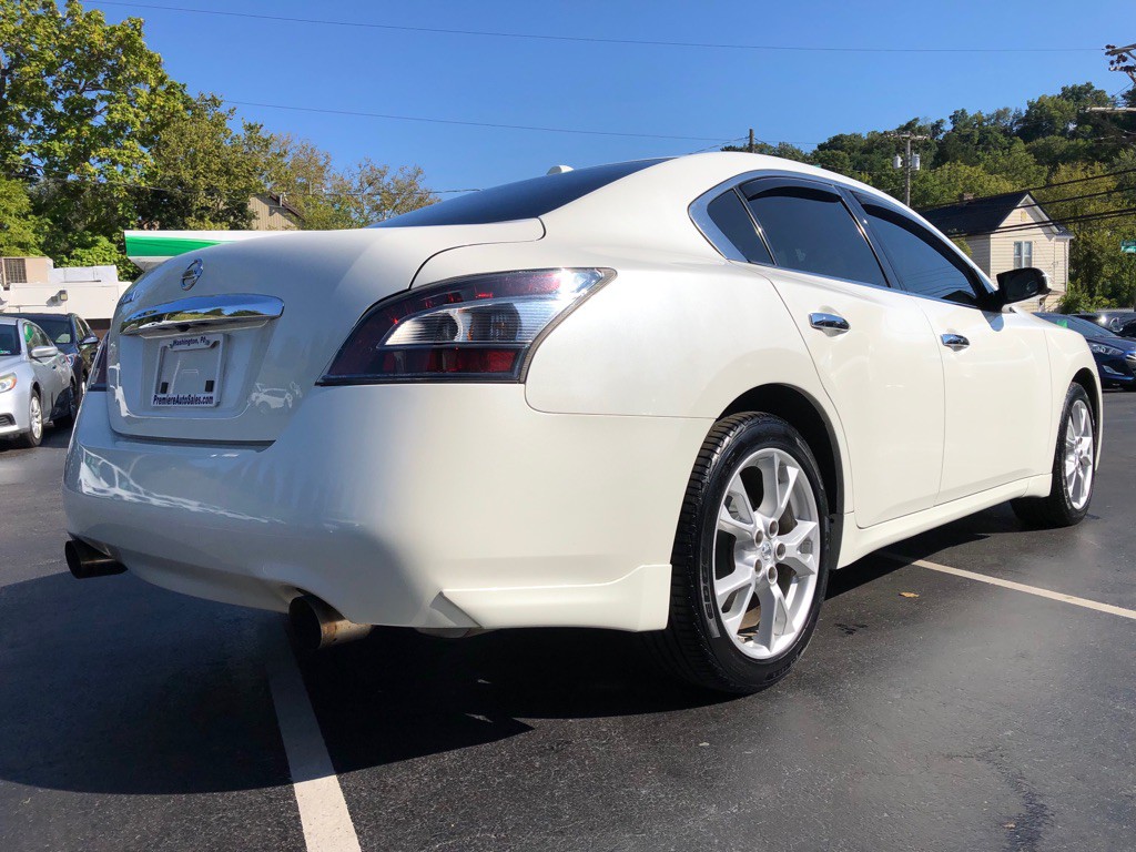 2014 Nissan Maxima Image 5