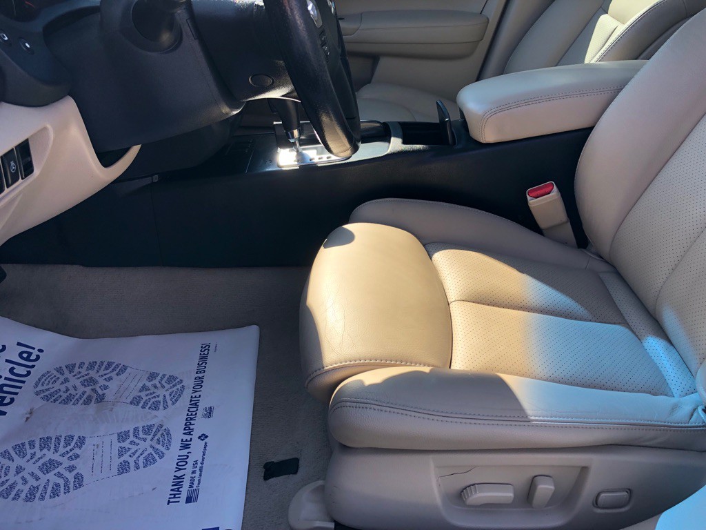 2014 Nissan Maxima Image 17