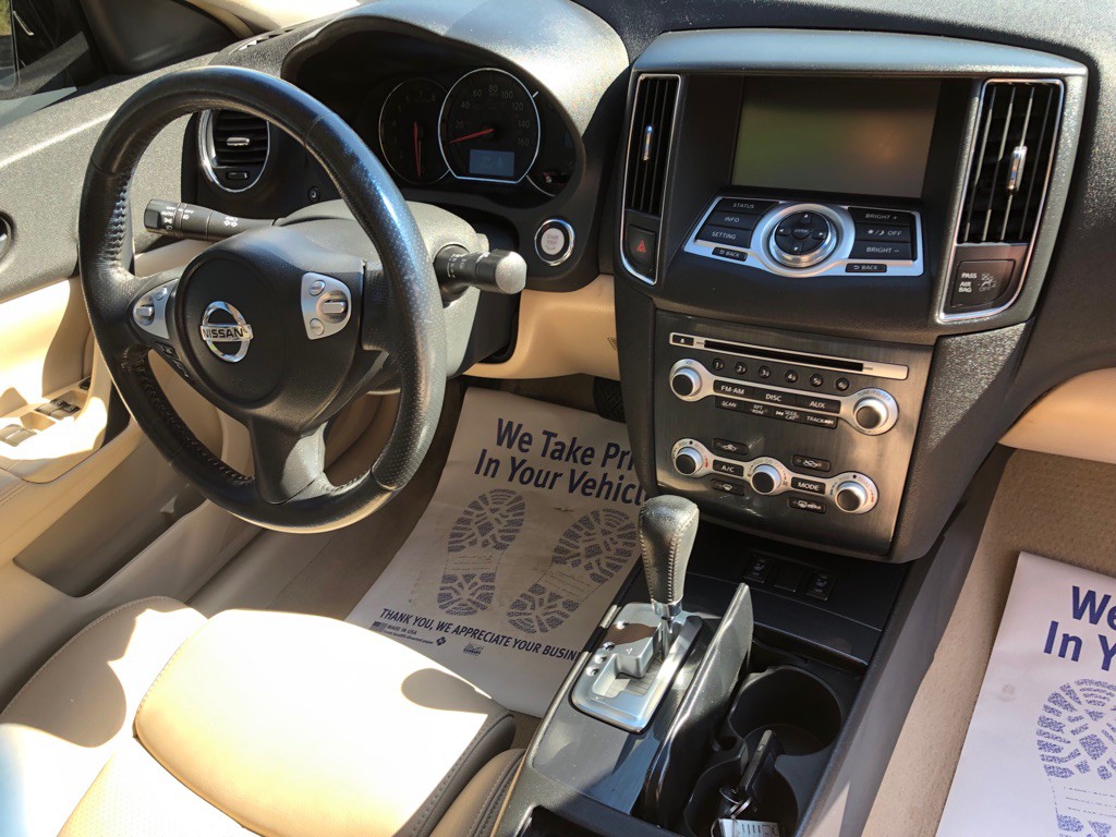 2014 Nissan Maxima Image 24