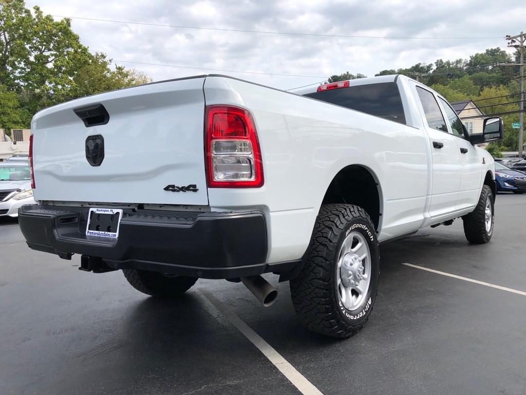 2024 RAM 3500 Image 5