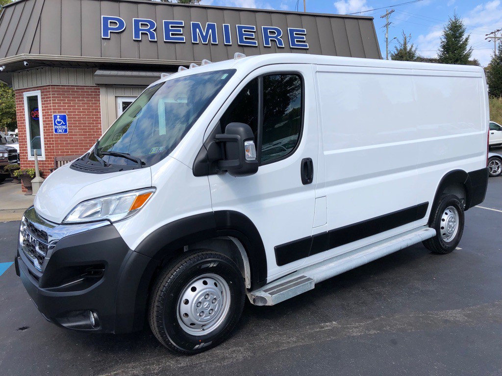 2023 RAM Promaster Image 9