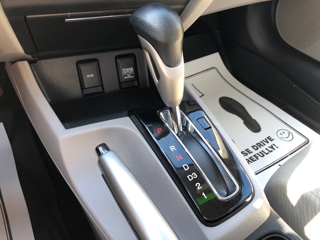 2013 Honda Civic Image 24