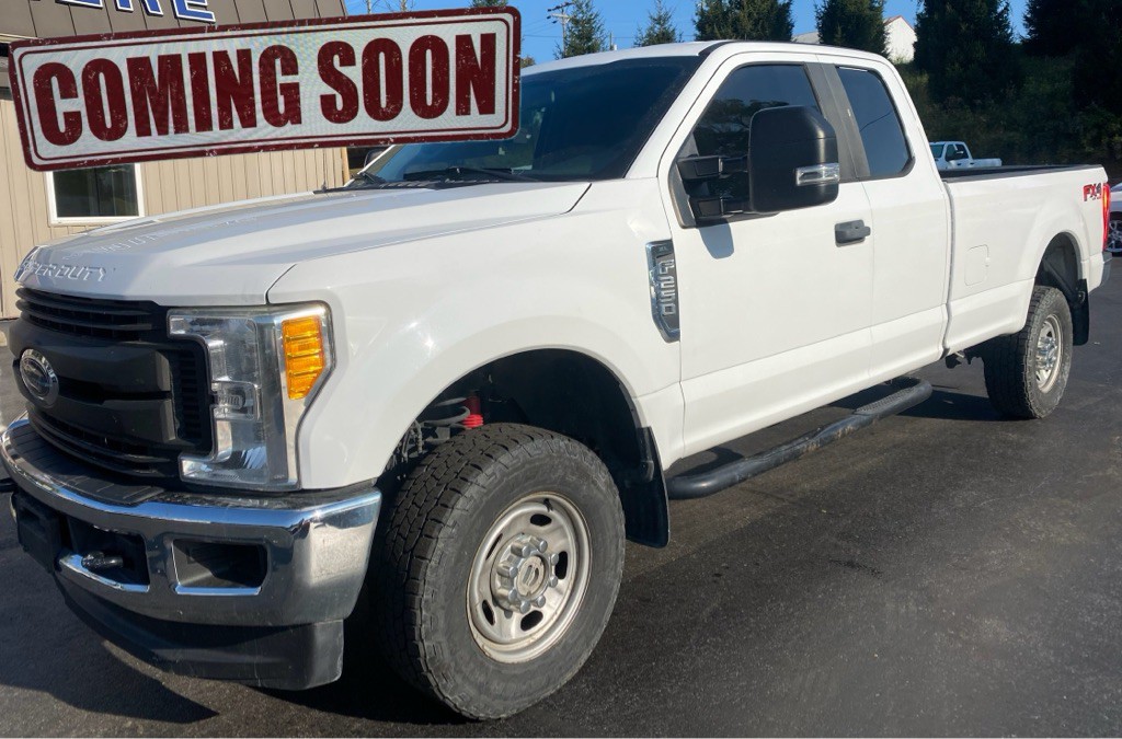 2017 Ford F-250 Image 1