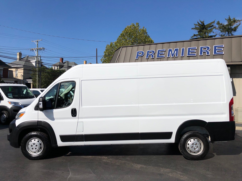 2023 RAM Promaster Image 2