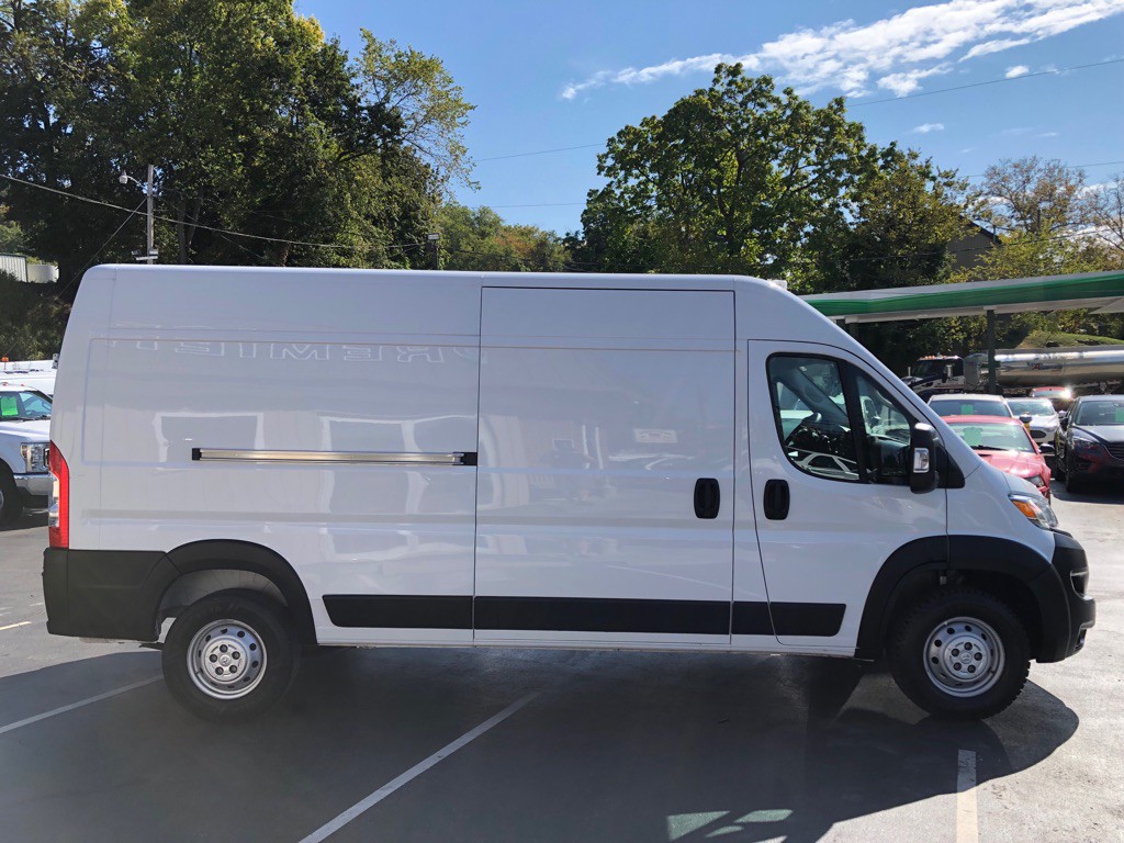 2023 RAM Promaster Image 6