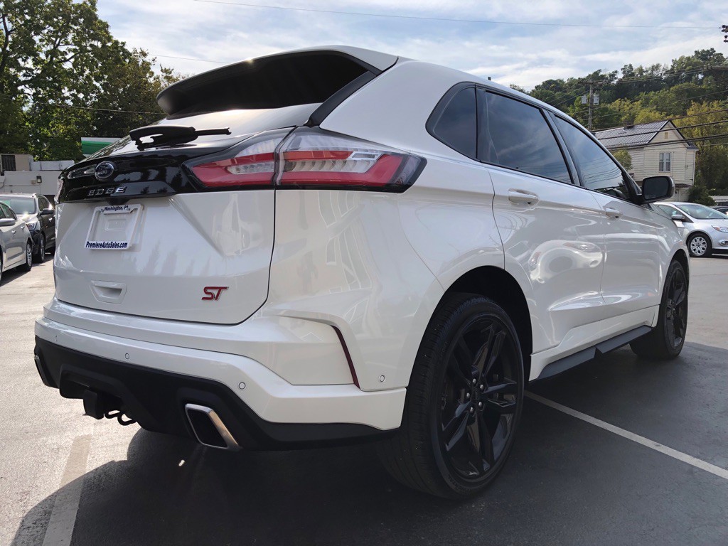 2023 Ford Edge Image 5