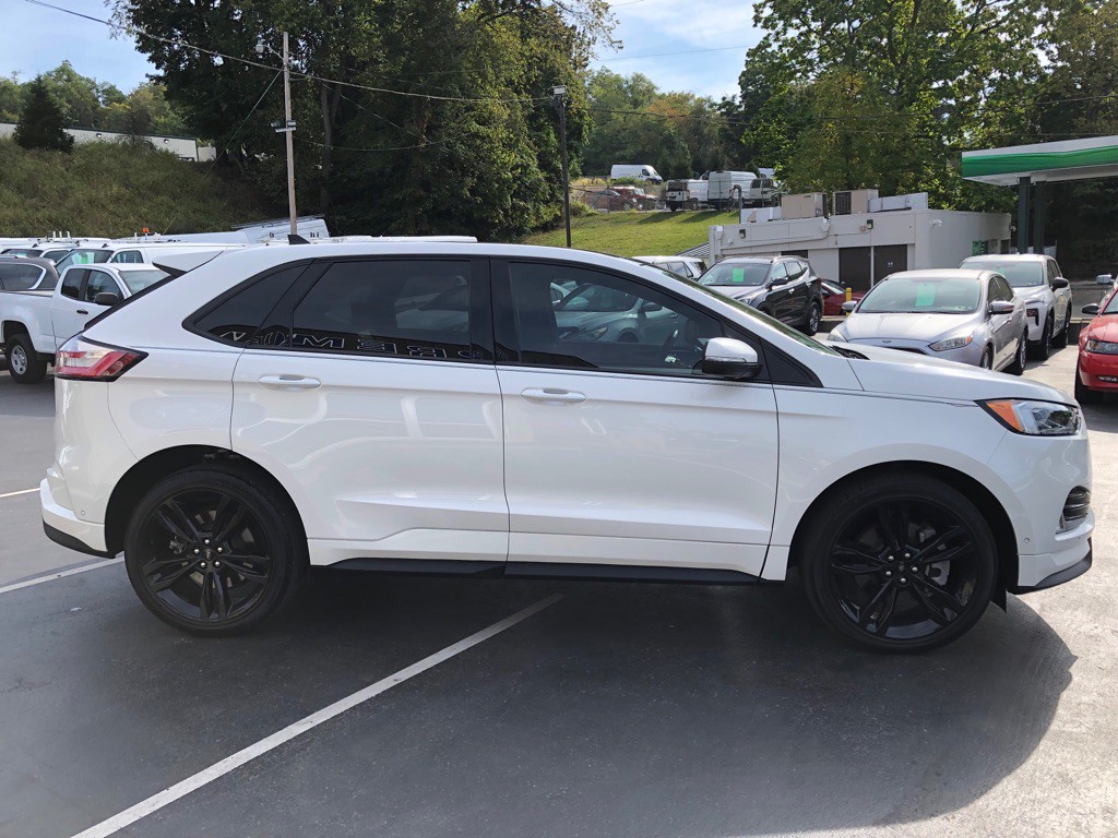 2023 Ford Edge Image 6