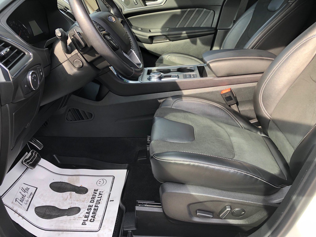 2023 Ford Edge Image 18