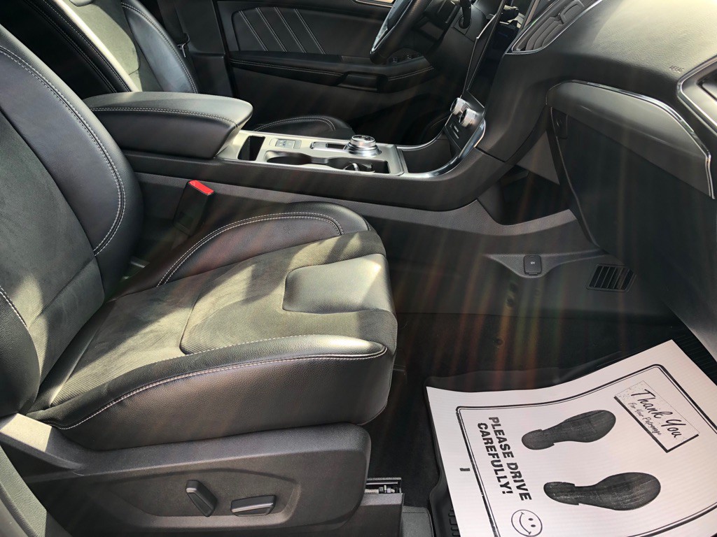 2023 Ford Edge Image 29