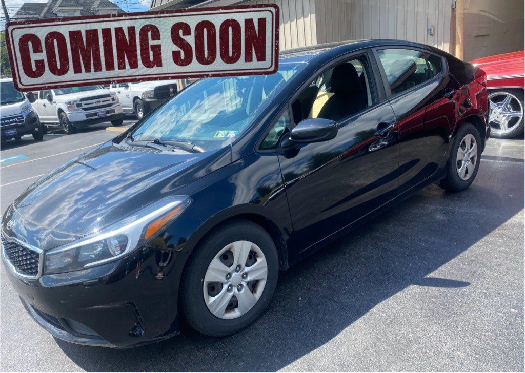 2017 Kia Forte Image 1