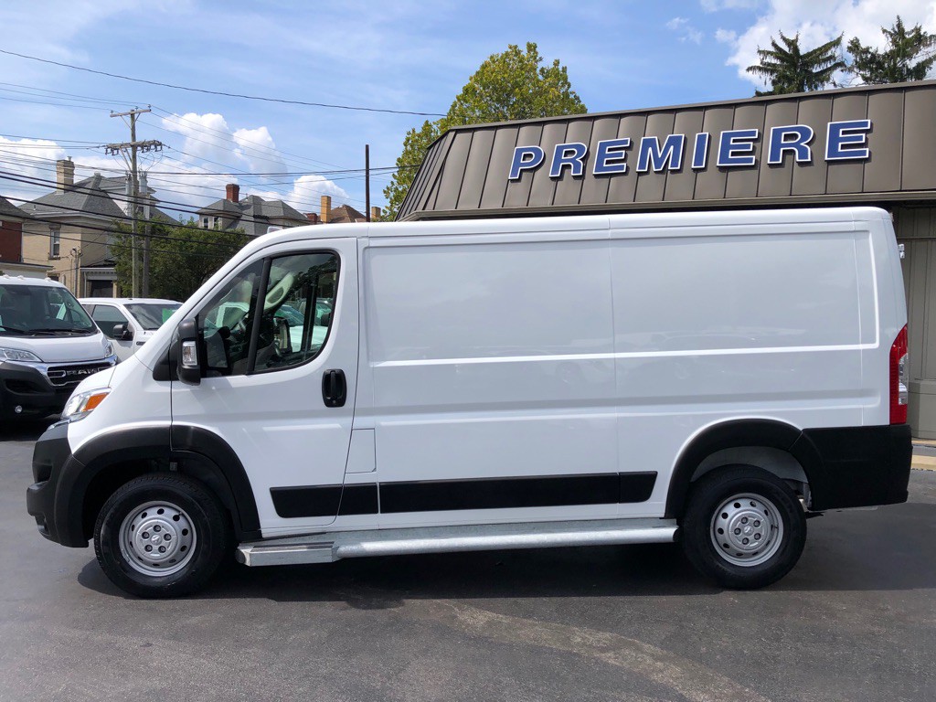 2023 RAM Promaster Image 2