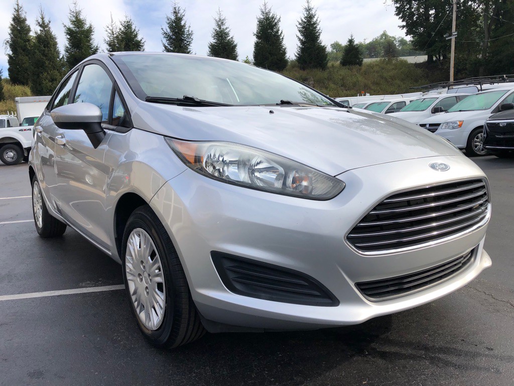 2015 Ford Fiesta Image 7
