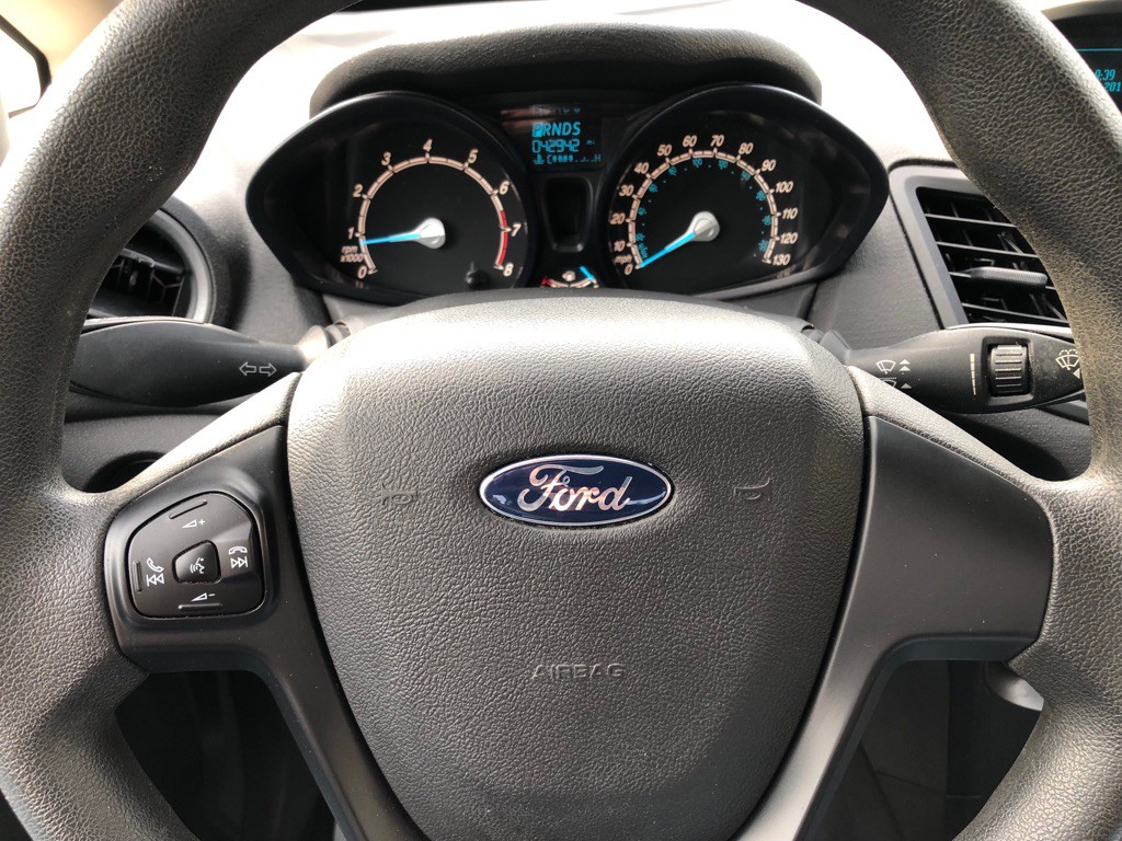 2015 Ford Fiesta Image 27