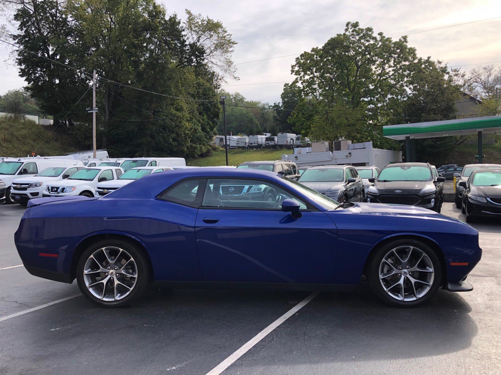 2022 Dodge Challenger Image 5