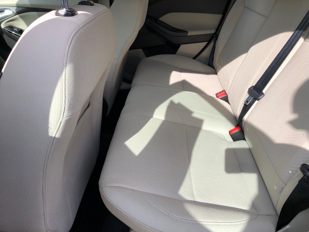 2016 Ford Focus Image 20