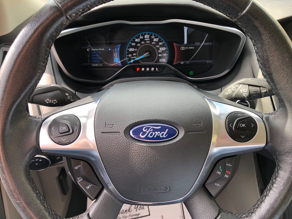 2016 Ford Focus Image 30