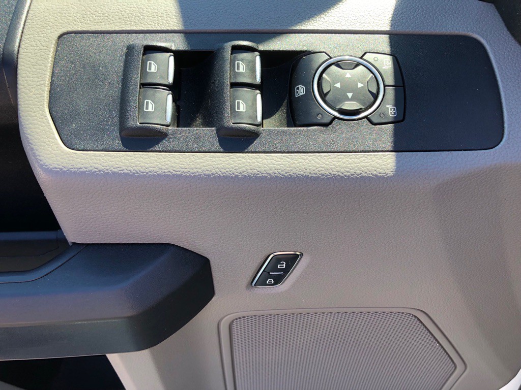 2017 Ford F-250 Image 18