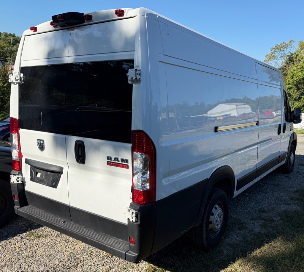 2022 RAM Promaster Image 2