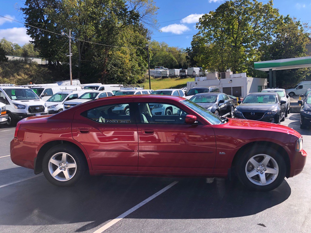 2010 Dodge Charger Image 6