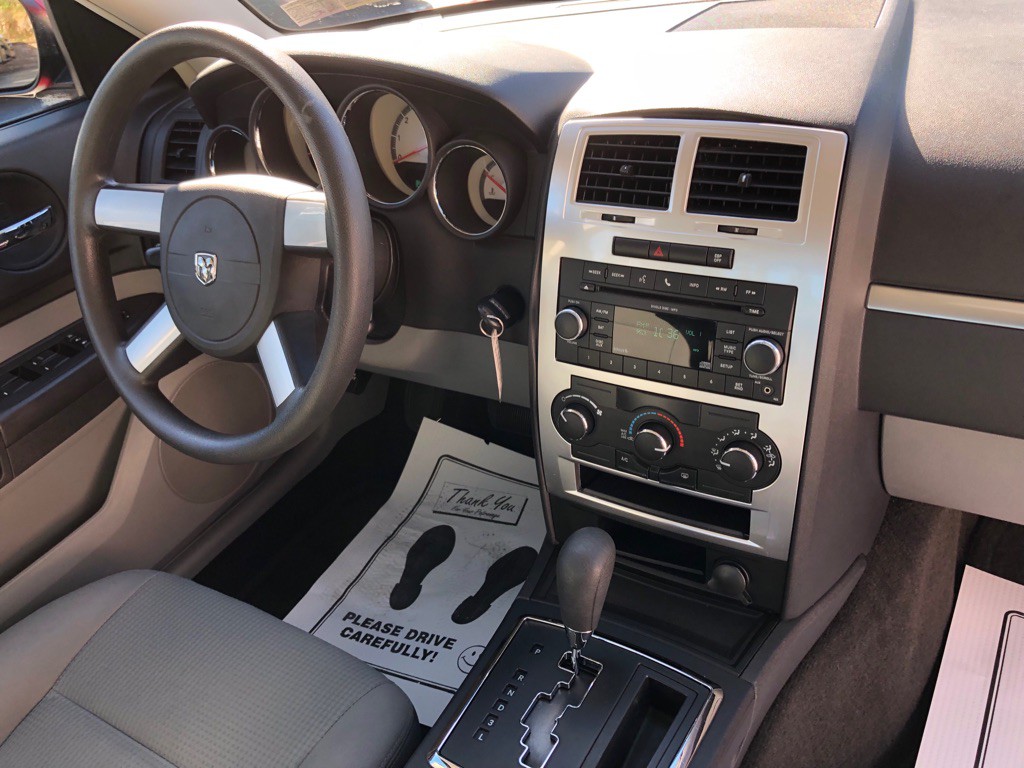 2010 Dodge Charger Image 26