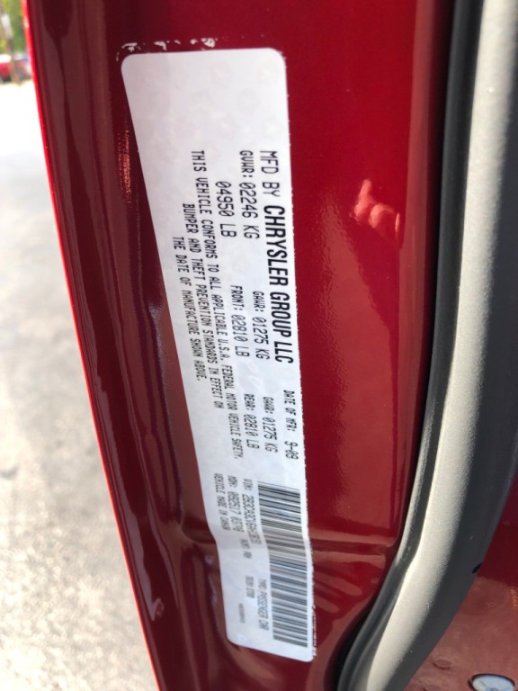 2010 Dodge Charger Image 35