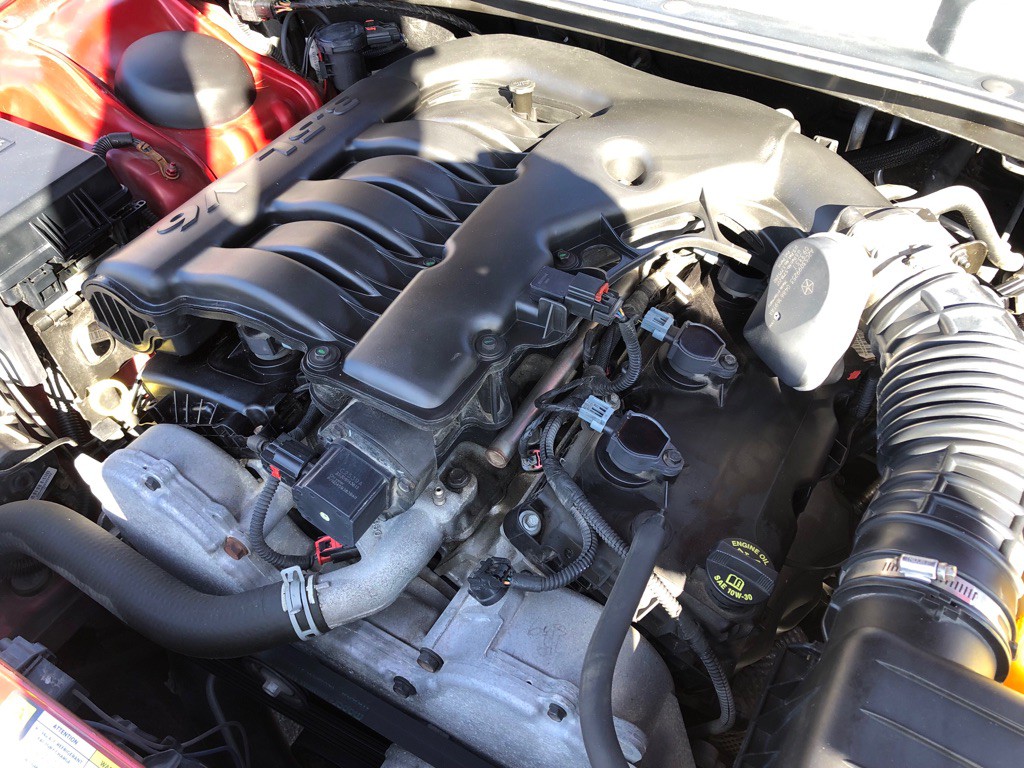 2010 Dodge Charger Image 36