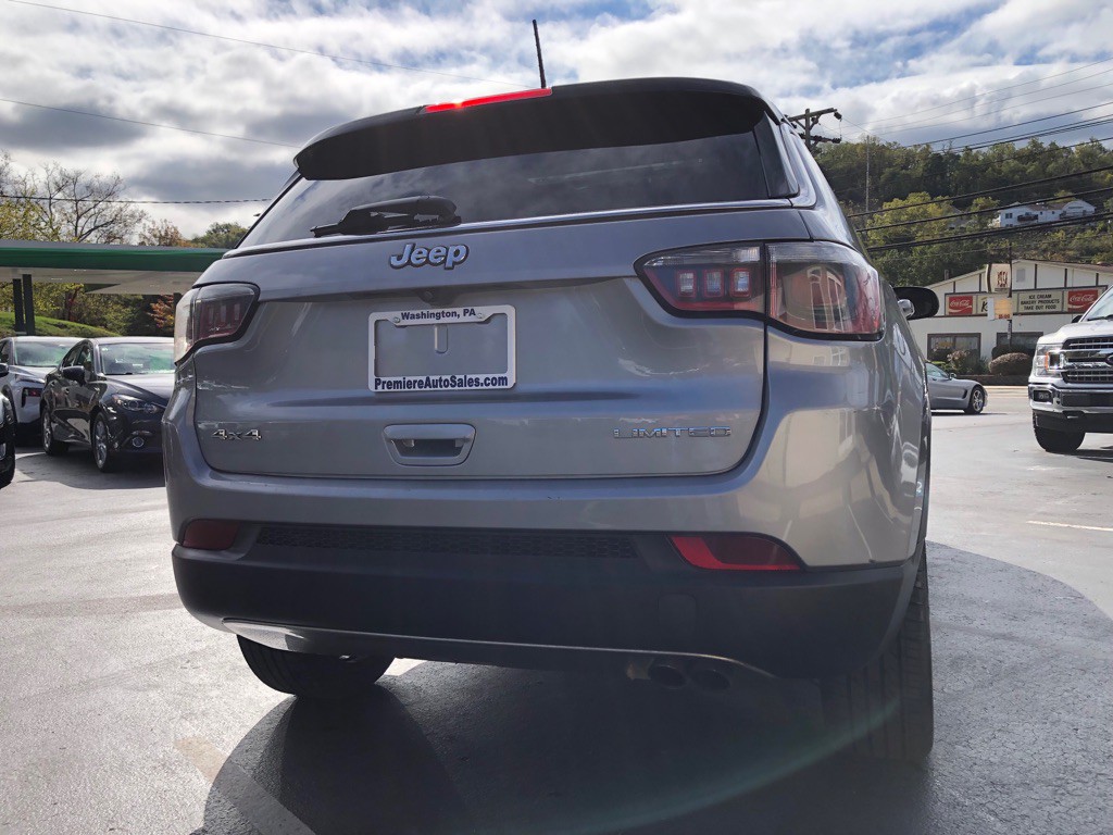 2017 Jeep Compass Image 4