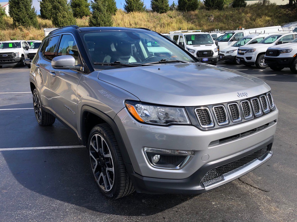 2017 Jeep Compass Image 6