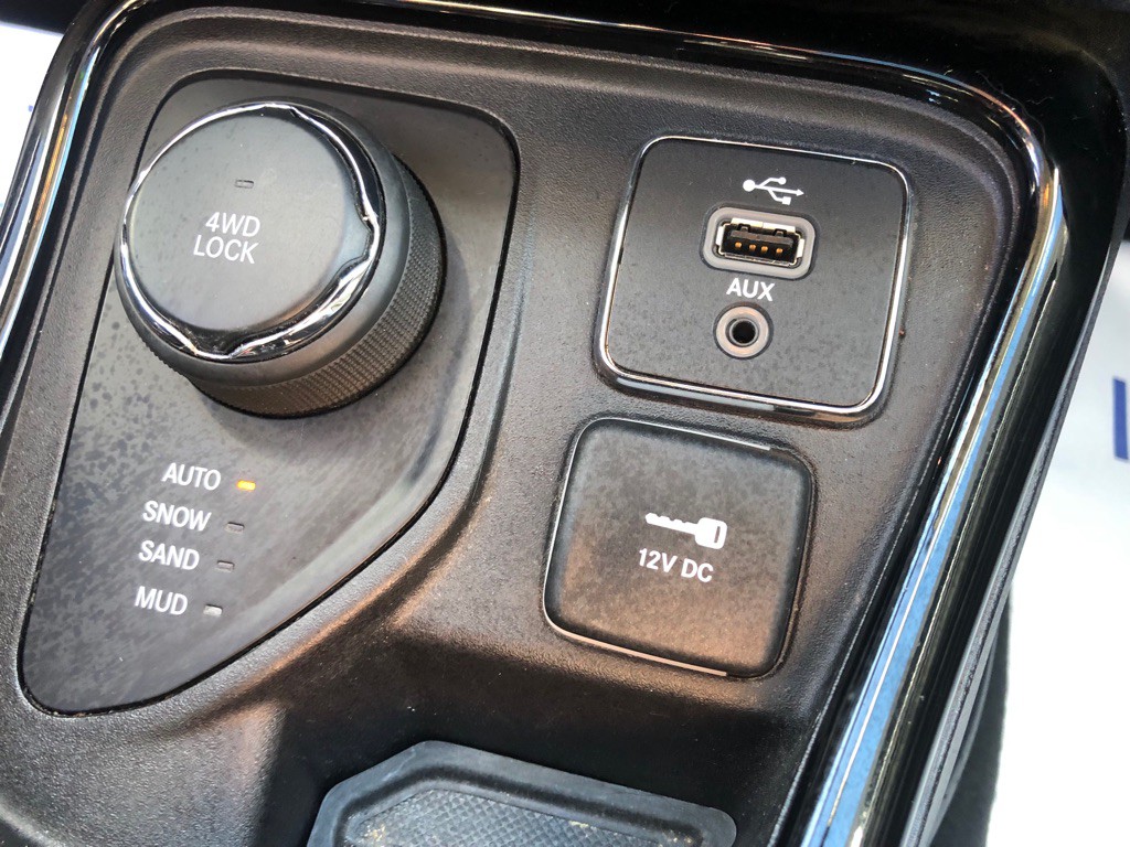 2017 Jeep Compass Image 29