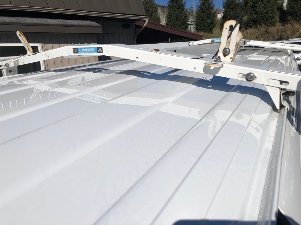 2021 Chevrolet Express Image 12