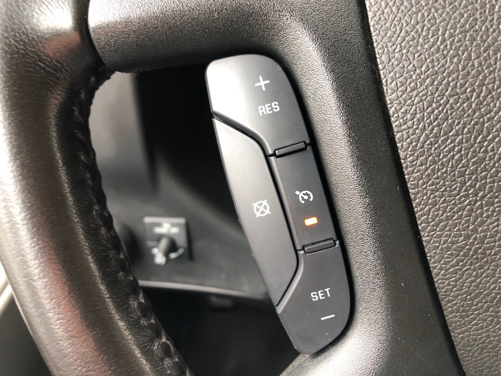 2021 Chevrolet Express Image 32