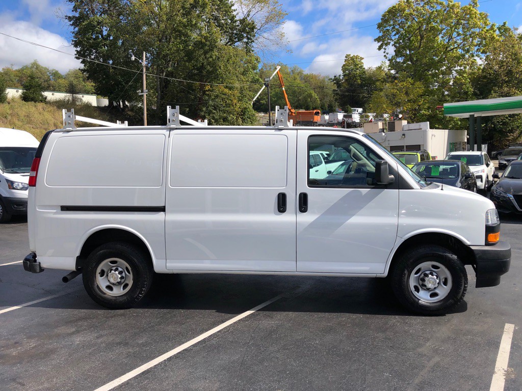 2020 Chevrolet Express Image 6