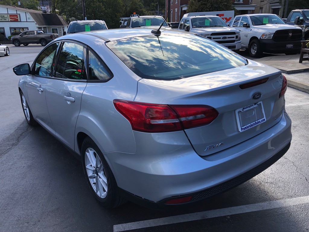 2016 Ford Focus Image 3