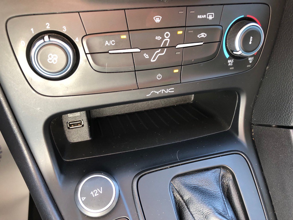 2016 Ford Focus Image 27