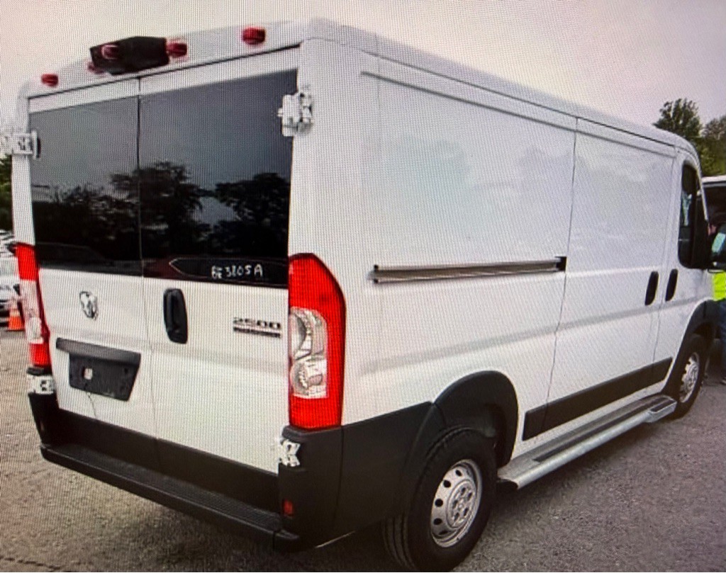 2023 RAM Promaster Image 2